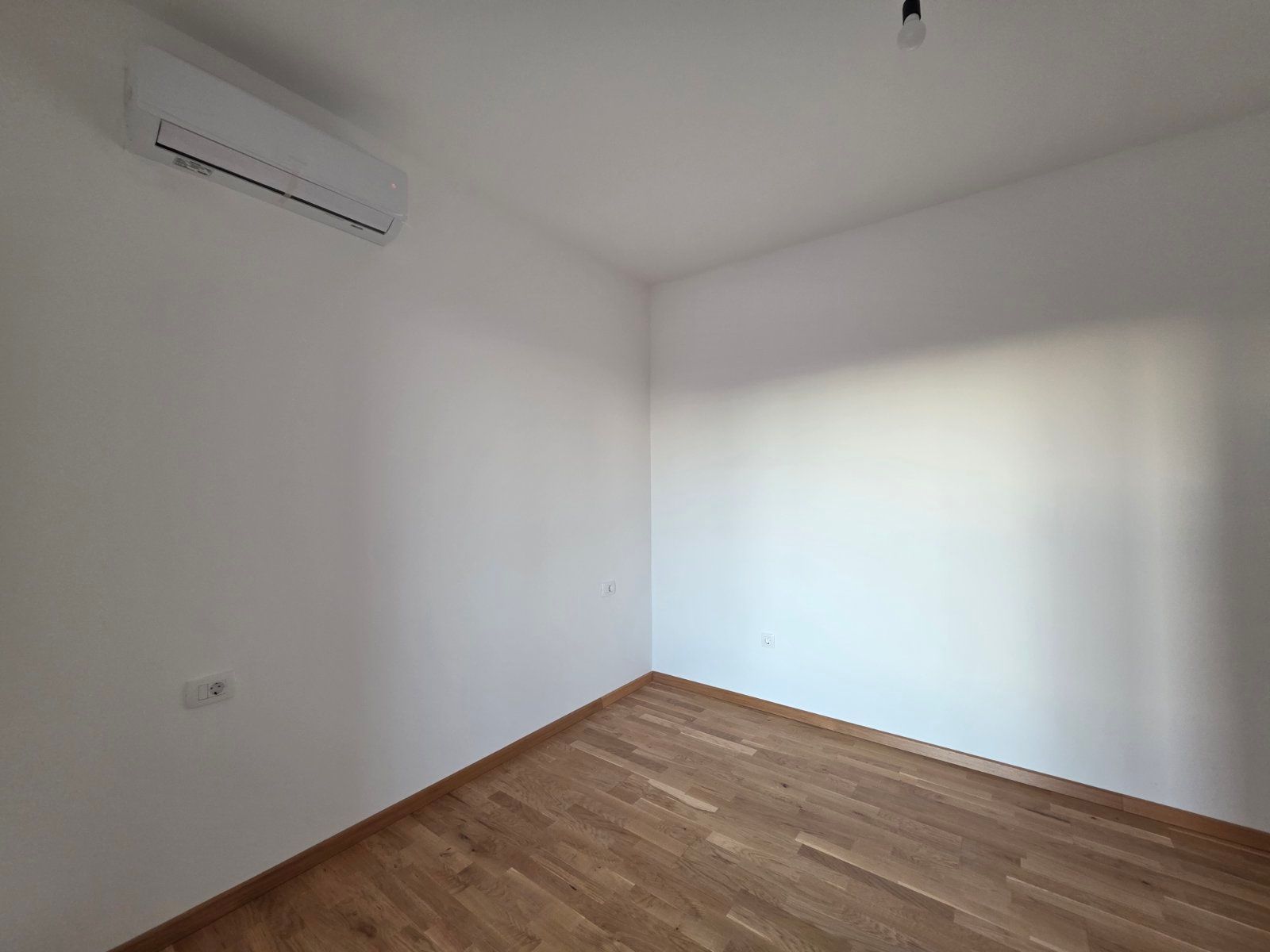 Prodaja dvosobnog stana 58 m² s pogledom na more u novoj zgradi u Becicima - Amfora Real Estate