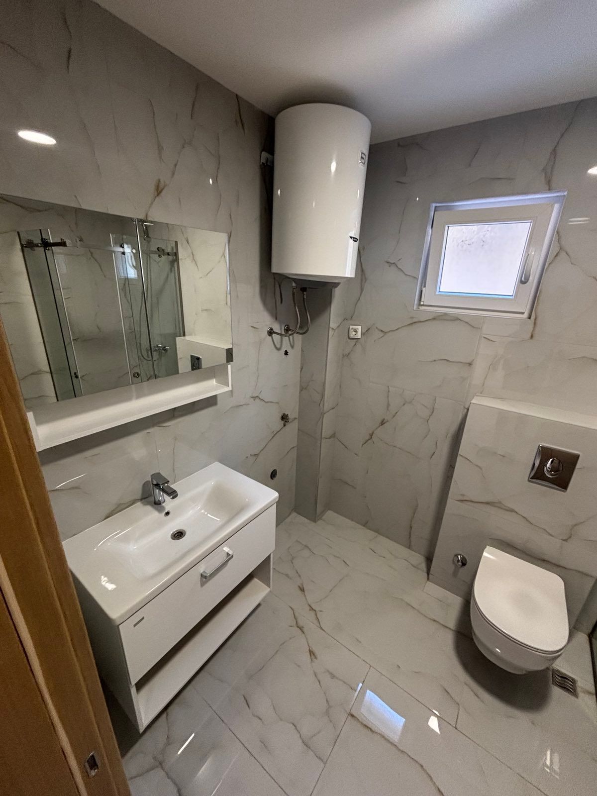 Prodaja jednosobnog stana 65 m² u naselju Dubovica, Budva - Amfora Real Estate