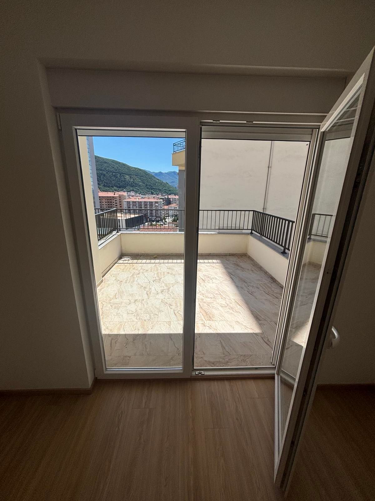 Prodaja jednosobnog stana 65 m² u naselju Dubovica, Budva - Amfora Real Estate