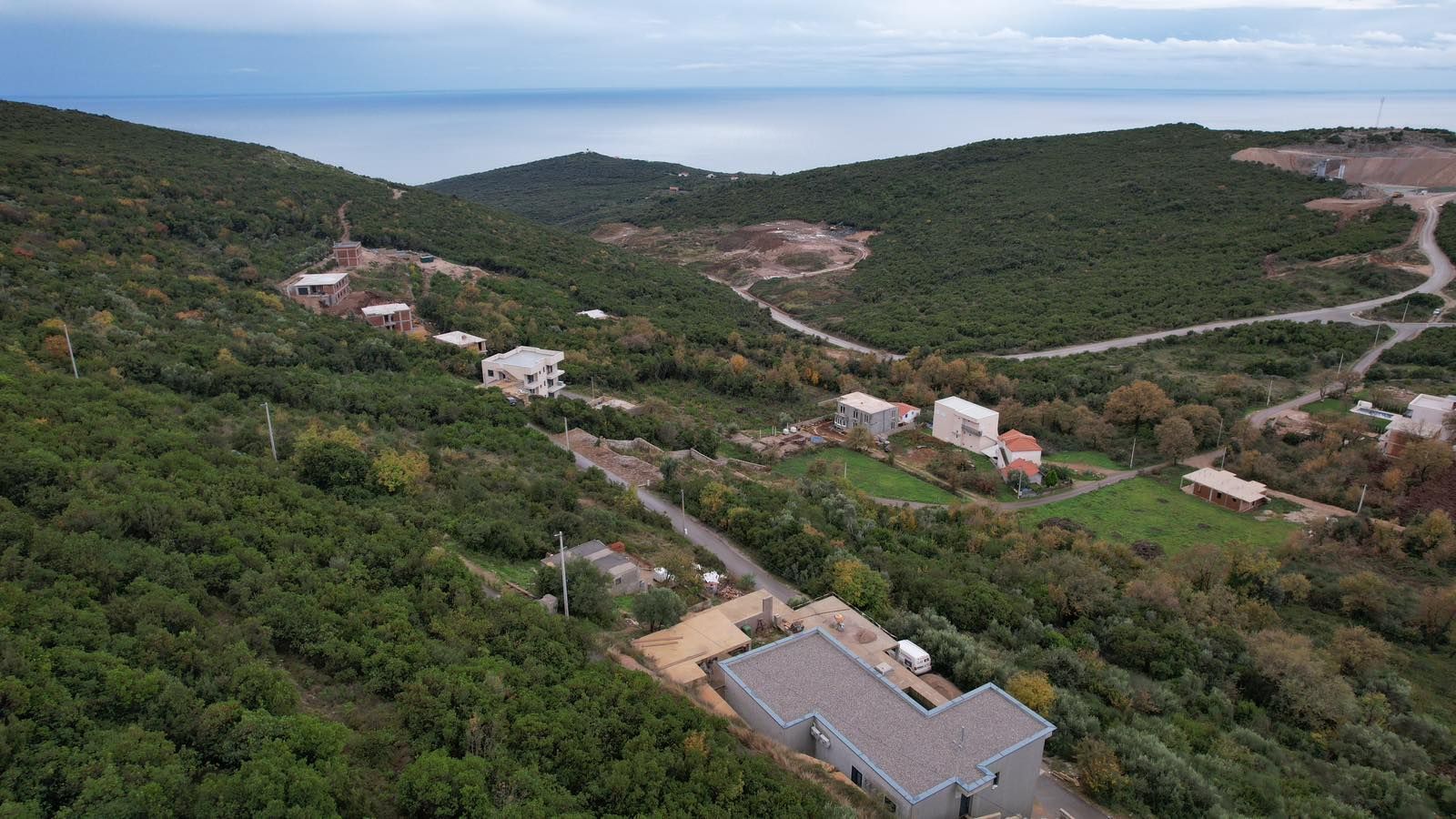 Prodaja urbanizovanog zemljista 1130m² sa pogledom na more-Višnjeva, Kotor - Amfora Real Estate