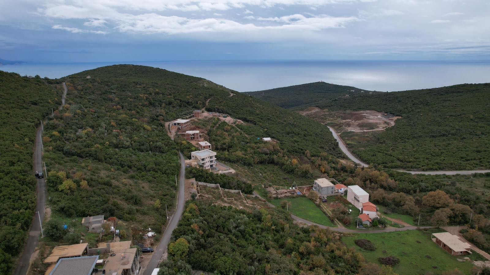 Prodaja urbanizovanog zemljista 1130m² sa pogledom na more-Višnjeva, Kotor - Amfora Real Estate