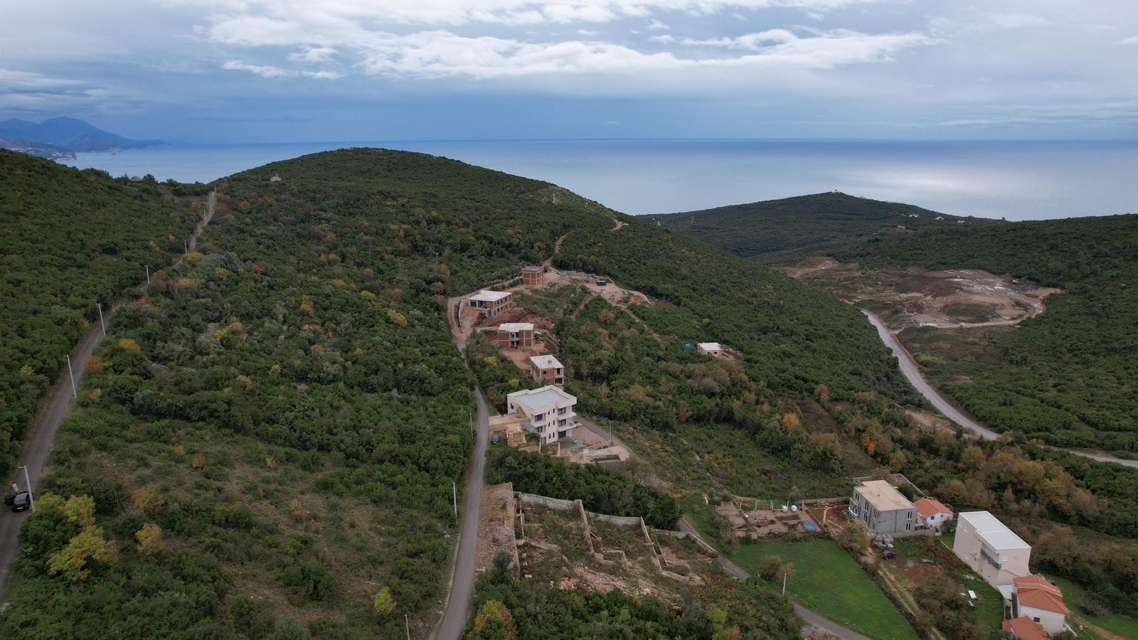 Prodaja urbanizovanog zemljista 1130m² sa pogledom na more-Višnjeva, Kotor - Amfora Real Estate