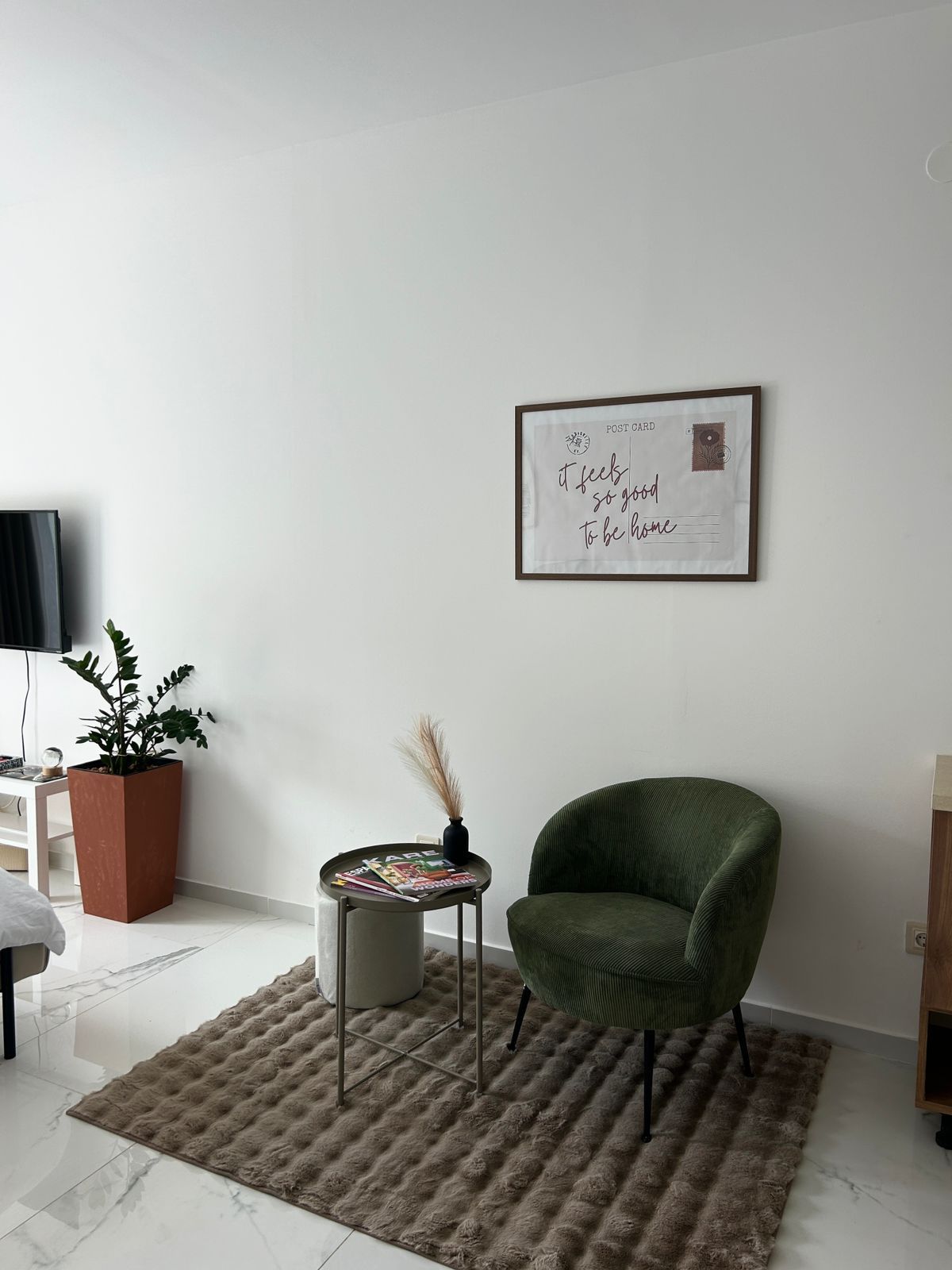 Izdavanje garsonjere 28 m² u luksuznom kompleksu Most Olive sa pogledom na more – Pržno, Budva - Amfora Real Estate