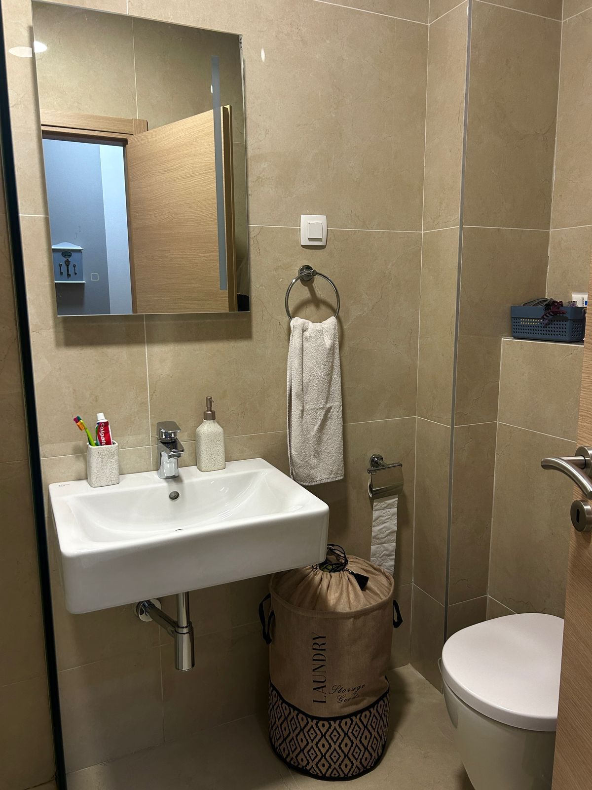 Izdavanje jednosobnog stana 41m2 u naselju Velji Vinogradi-Budva (Na duzi period) - Amfora Real Estate