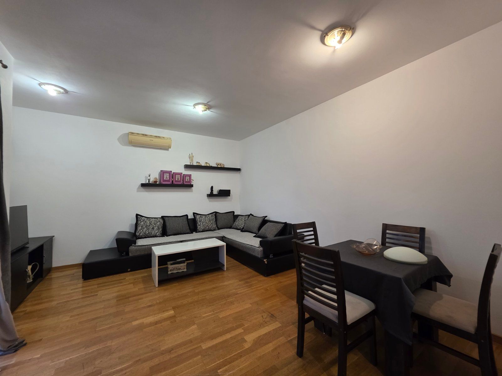 Prodaja jednosobnog namestenog stana 50 m² – Budva, Rozino - Amfora Real Estate