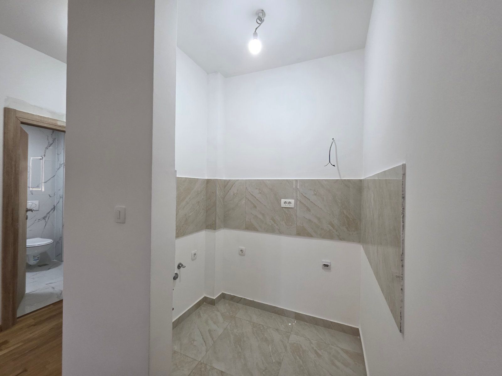 Prodaja Studio Apartmana 24m² u Novoj Zgradi u Bečićima – Bez 3% Poreza! - Amfora Real Estate