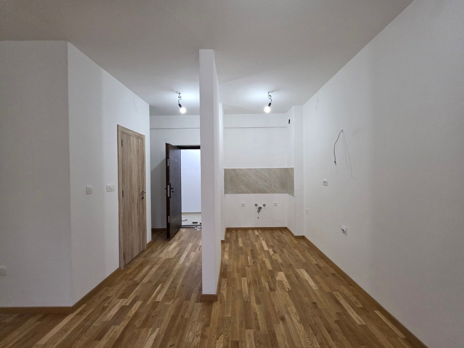 Prodaja Studio Apartmana 31m² sa bocnim pogledom na more u Novoj Zgradi u Bečićima – Bez 3% Poreza! - Amfora Real Estate