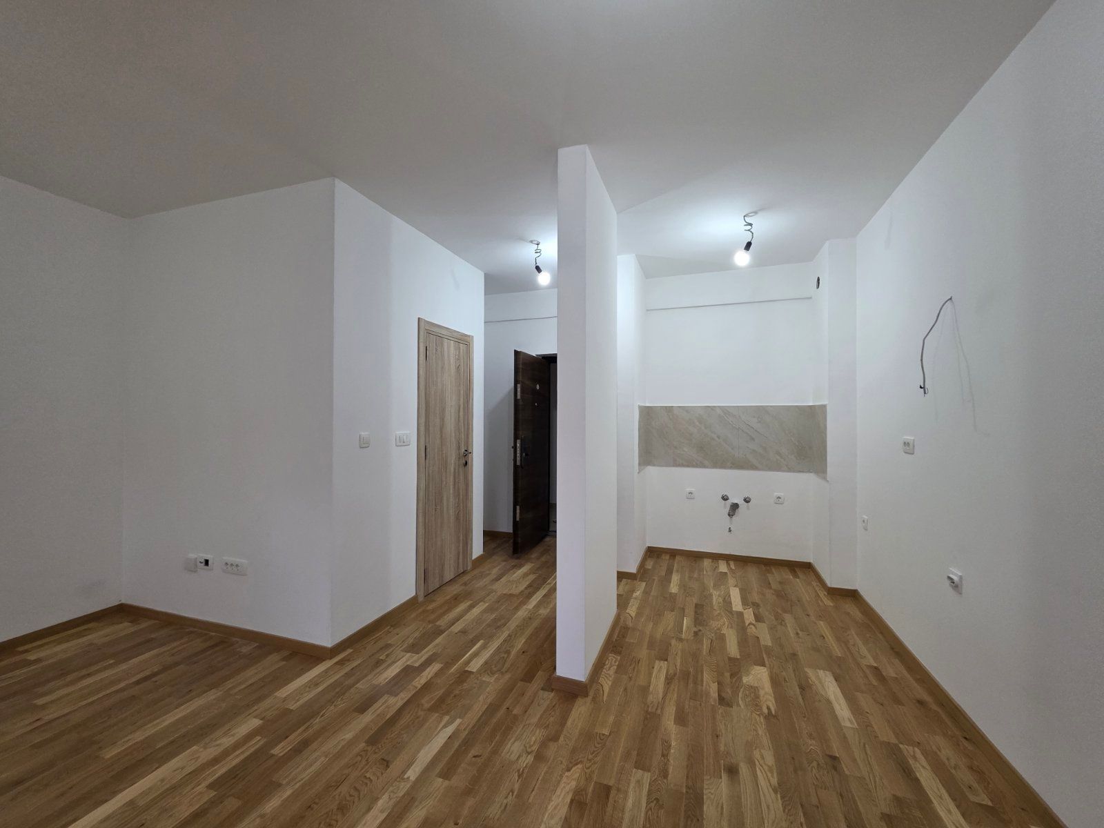 Prodaja Studio Apartmana 31m² sa bocnim pogledom na more u Novoj Zgradi u Bečićima – Bez 3% Poreza! - Amfora Real Estate