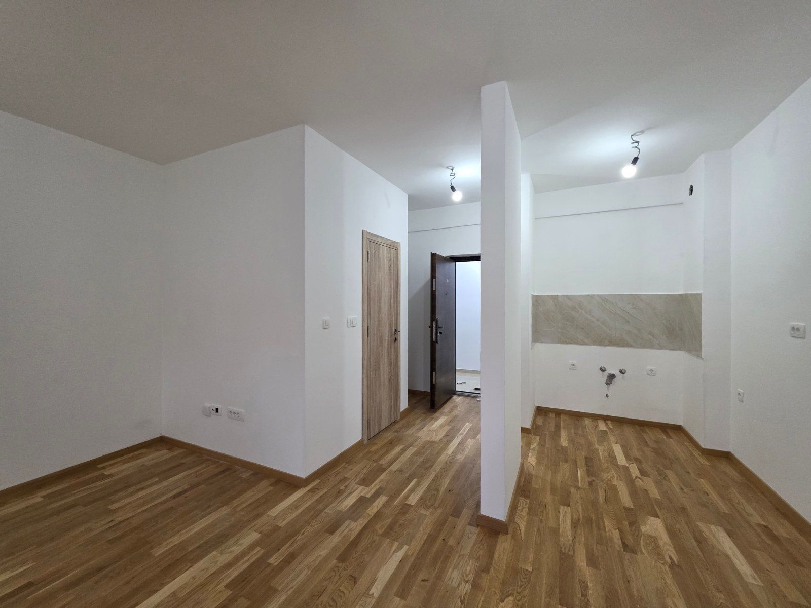 Prodaja Studio Apartmana 31m² sa bocnim pogledom na more u Novoj Zgradi u Bečićima – Bez 3% Poreza! - Amfora Real Estate