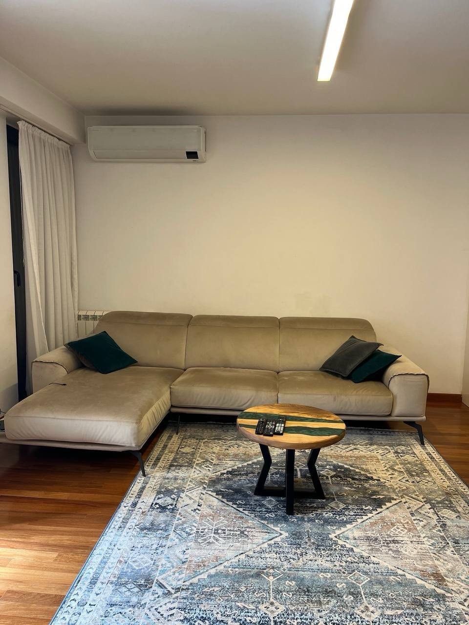 Prodaja modernog dvosobnog stana sa garažom – Centar Budve, 83 m² - Amfora Real Estate