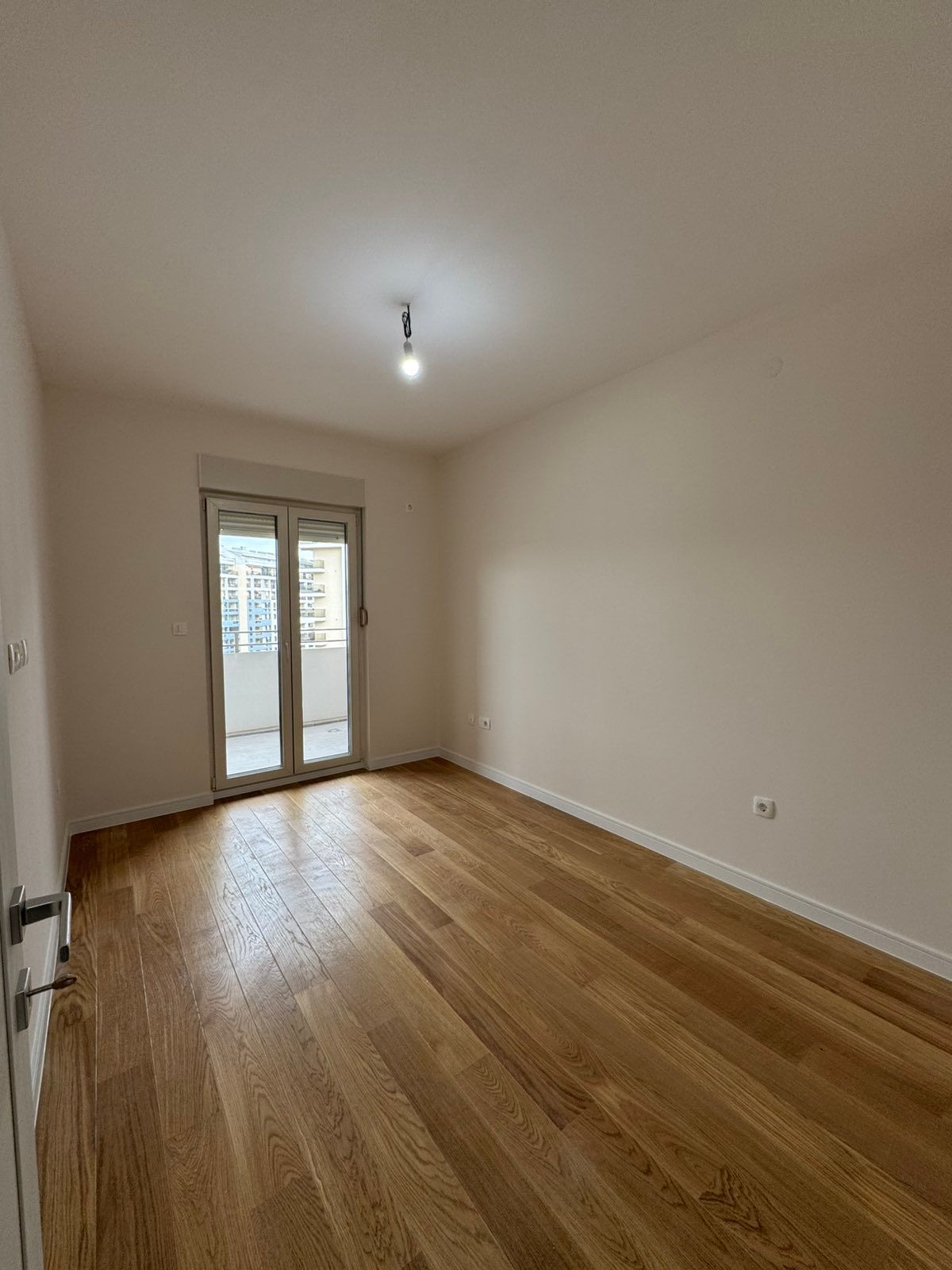 Izdaje se jednosoban stan 49 m² – Central Point, Podgorica (NA DUZI PERIOD) - Amfora Real Estate