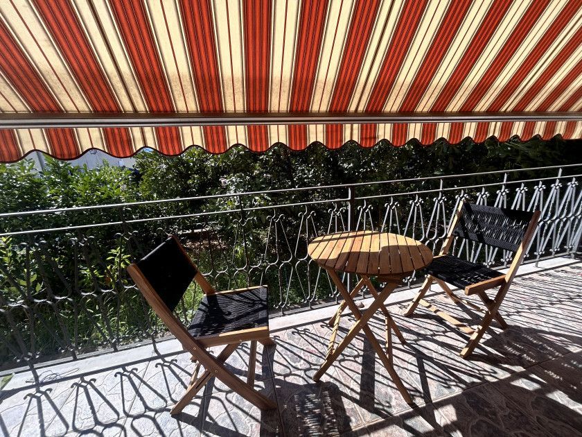 Izdavanje prostranog prizemlja kuće u Kalimanju – 10 minuta od centra, blizu mora (na duzi period) - Amfora Real Estate