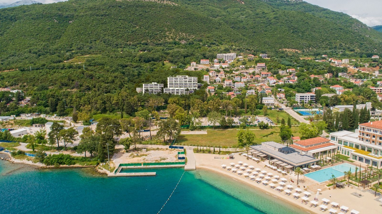 Prodaja stanova u novom luksuznom kompleksu sa bazenom i spa centrom – Kumbor, Herceg Novi - Amfora Real Estate