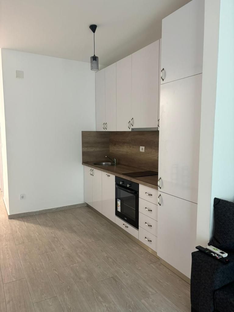 Izdavanje modernog studio apartmana 32m² – Bečići, Budva (na duži period) - Amfora Real Estate