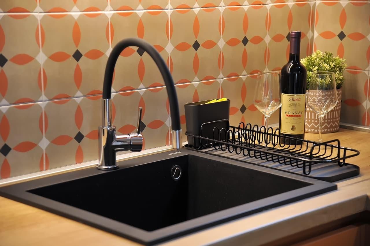 Izdavanje jednosobnog stana 43 m² – Obilaznica, Budva (na duzi period) - Amfora Real Estate