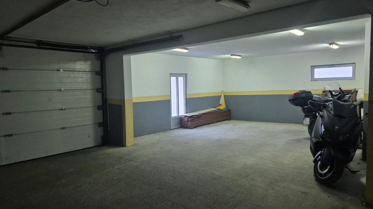 Izdavanje trosobnog stana sa garažnim mestom – Budva (NA DUZI PERIOD) - Amfora Real Estate