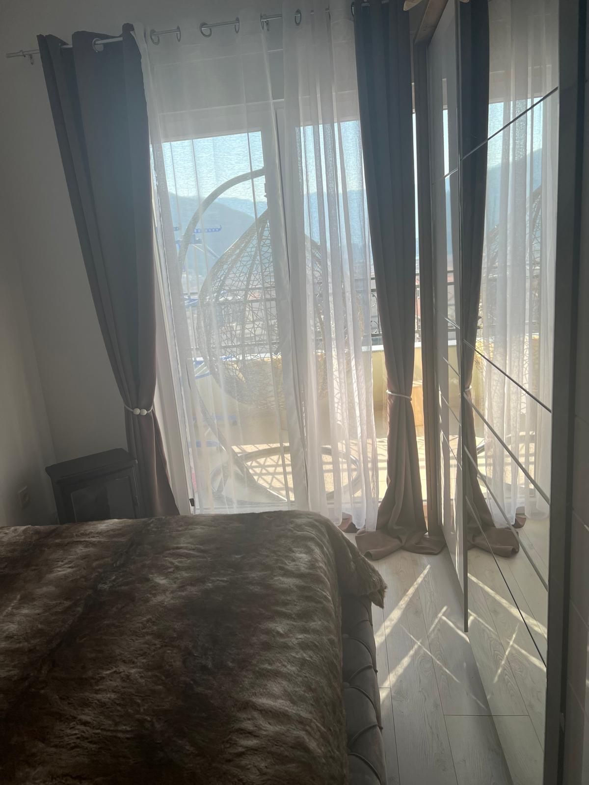 Izdavanje jednosobnog stana 45m² sa pogledom na more  – Dubovica, Budva (izdavanje na duzi period) - Amfora Real Estate