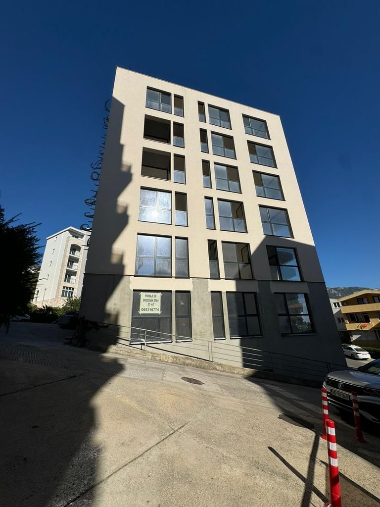 Prodaja novog luksuznog dvosobnog stana 105 m² sa garaznim mestom– Ivanovići, Bečići - Amfora Real Estate