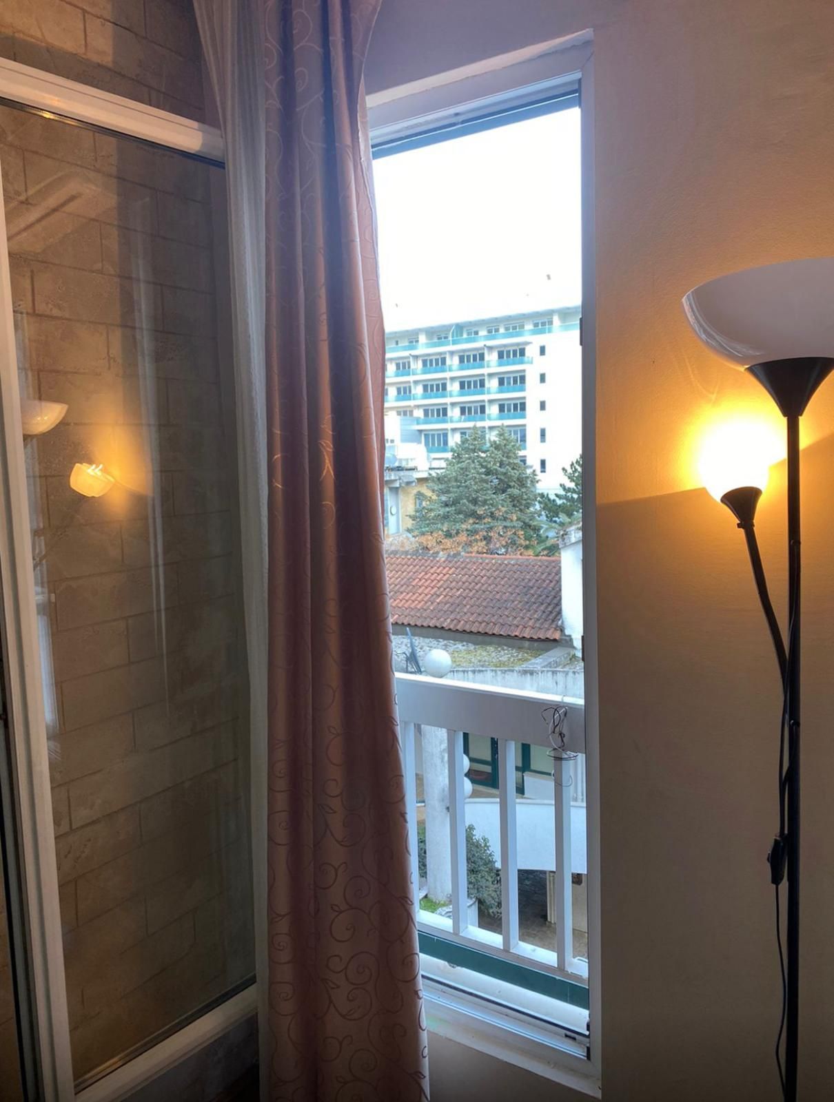 Izdavanje modernog jednosobnog stana – ekskluzivna lokacija, centar Budve (na duži period) - Amfora Real Estate