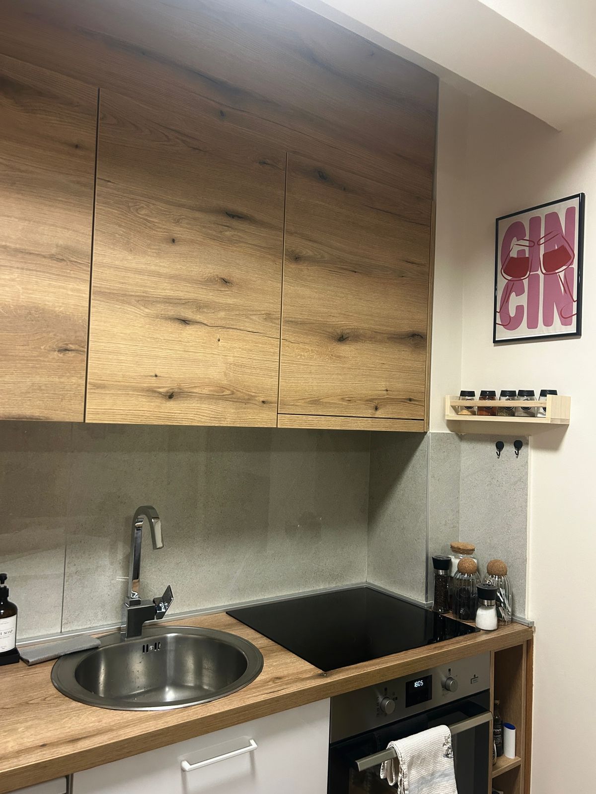 Prodaja jednosobnog stana 41m2 u naselju Velji Vinogradi-Budva - Amfora Real Estate