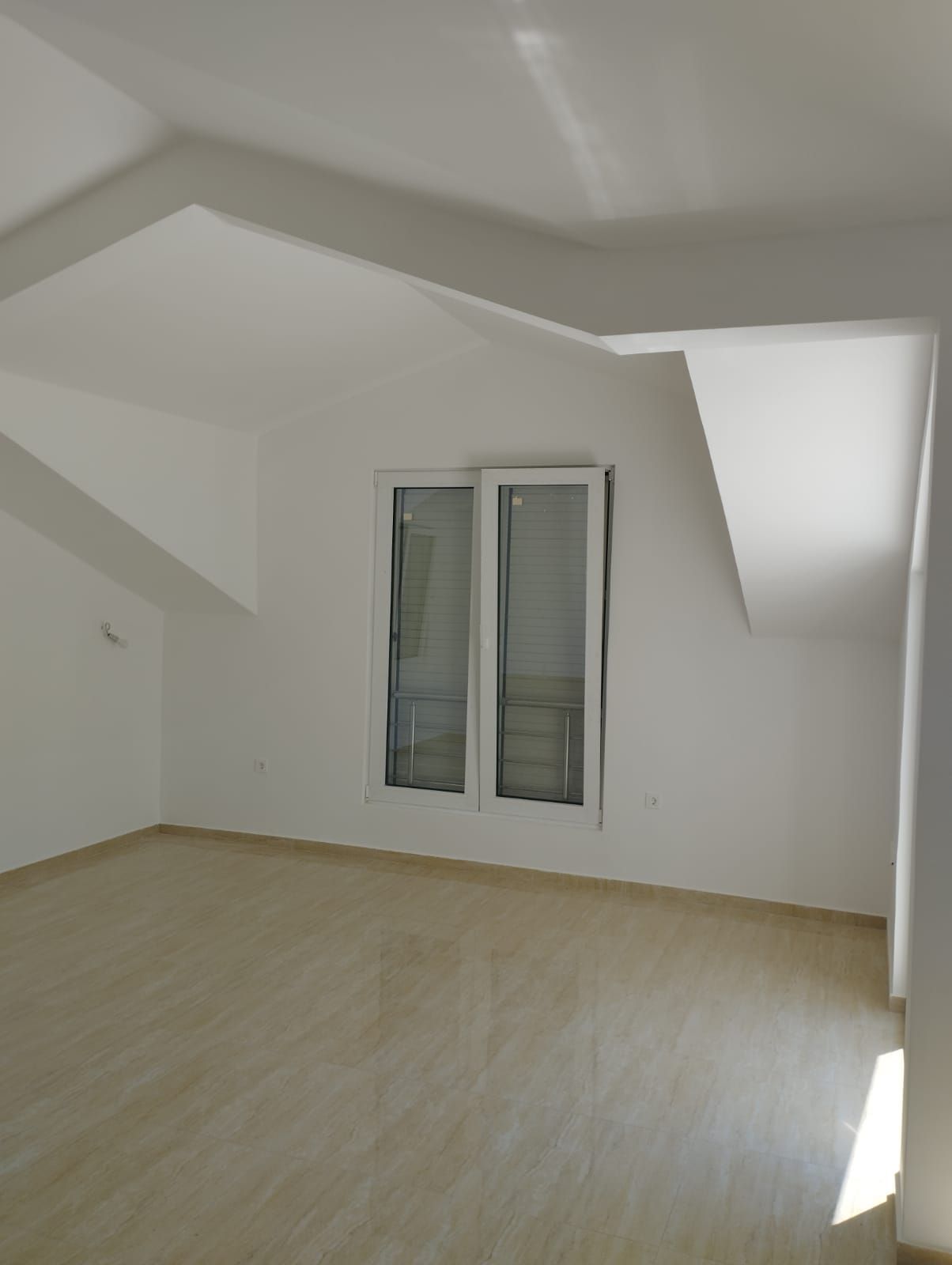 Prodaja dvosobnog stana 74m² sa pogledom na more – Herceg Novi,Djenovici - Amfora Real Estate