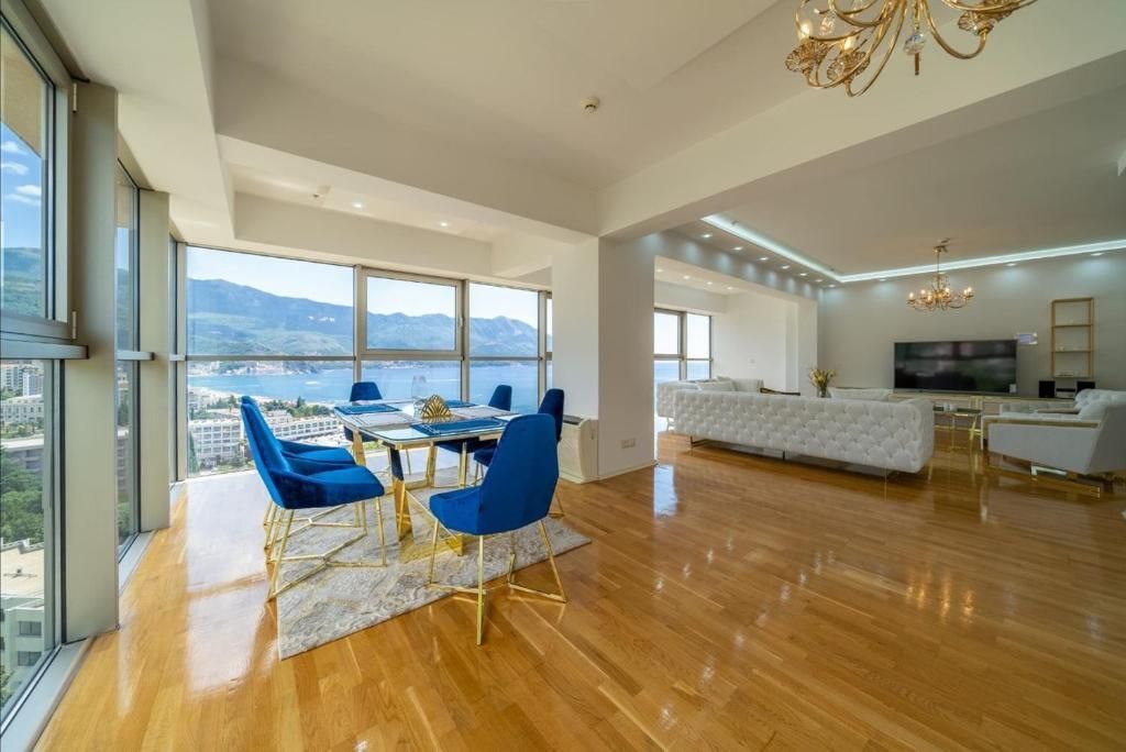 Izdavanje luksuznog trosobnog stana sa panoramskim pogledom na more – Dukley Gardens, Harmonia, Budvanska rivijera (do 15.05.2026) - Amfora Real Estate