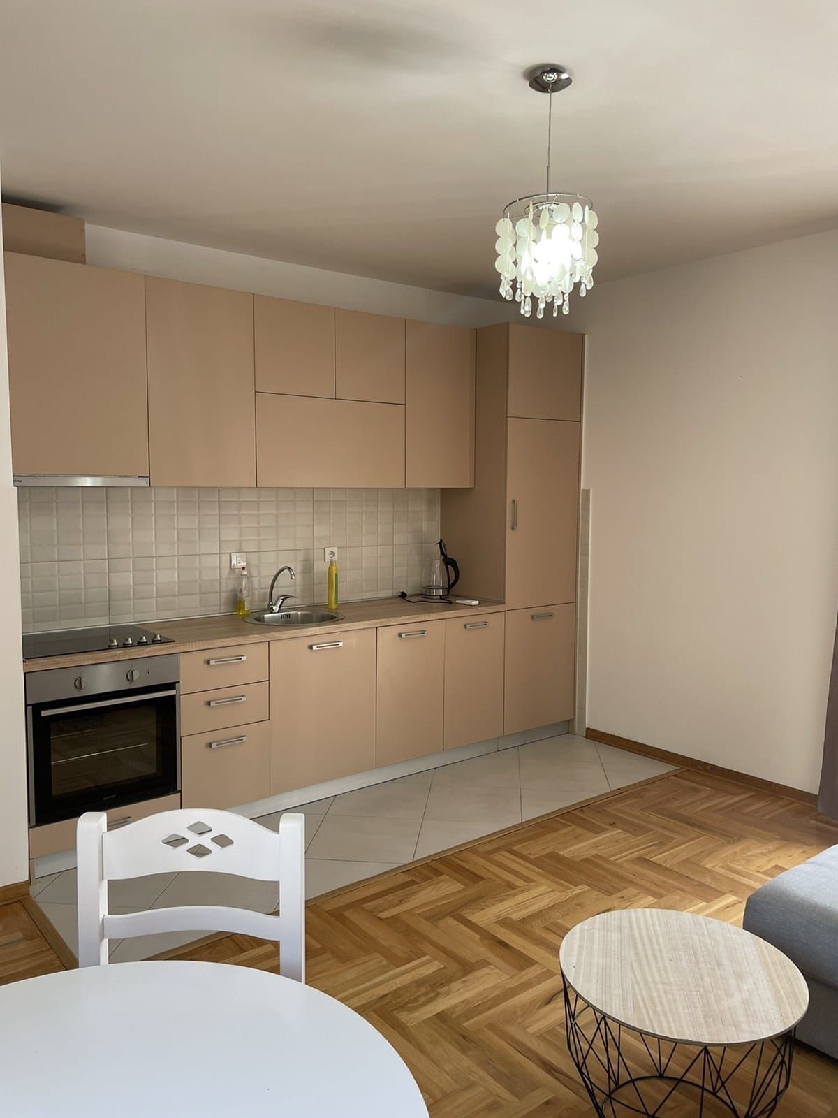 Prodaja dvosobnog, potpuno opremljenog stana 58 m² – Bečići - Amfora Real Estate