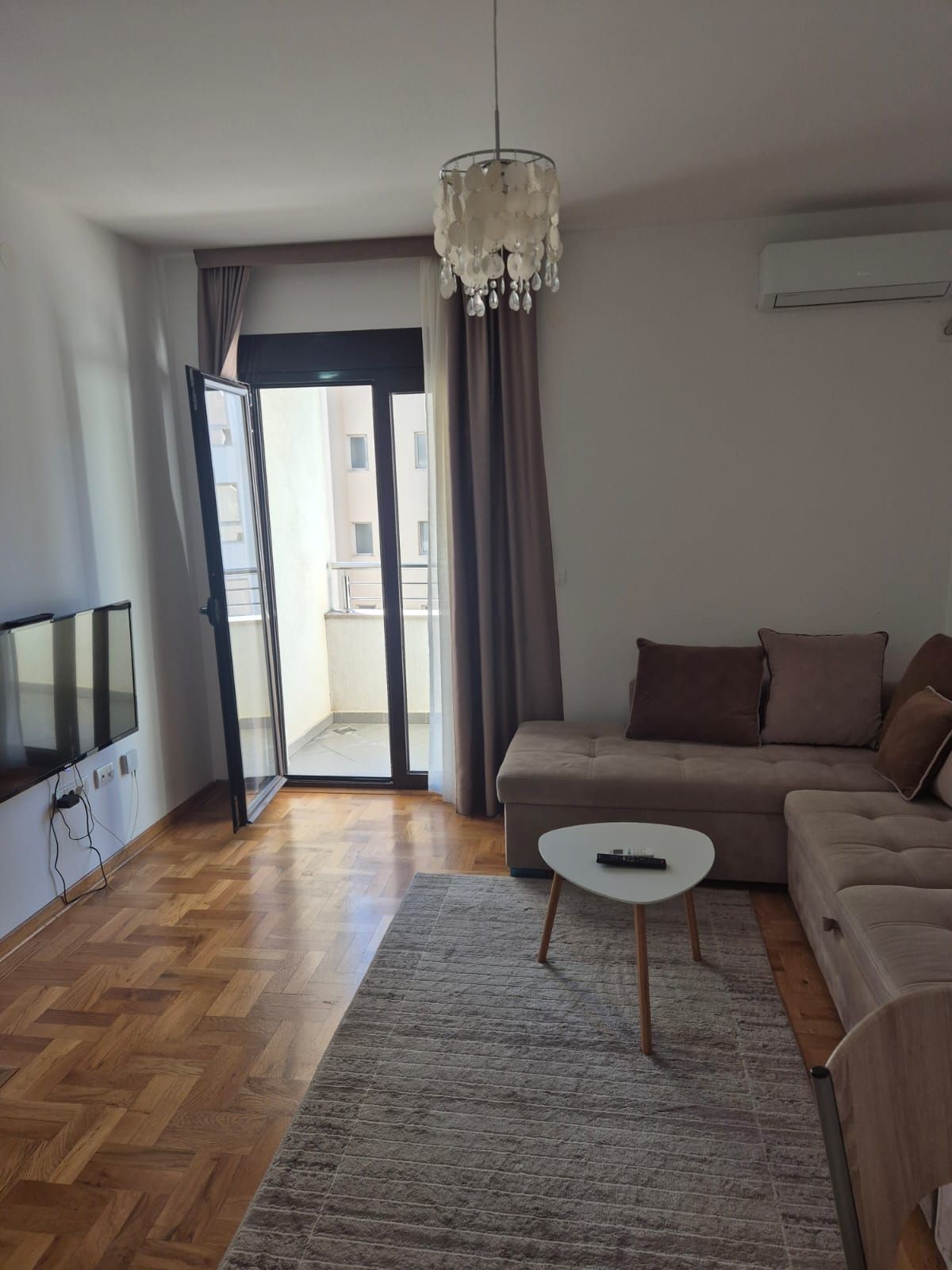 Prodaja jednosobnog, potpuno opremljenog stana 42 m² – Bečići - Amfora Real Estate