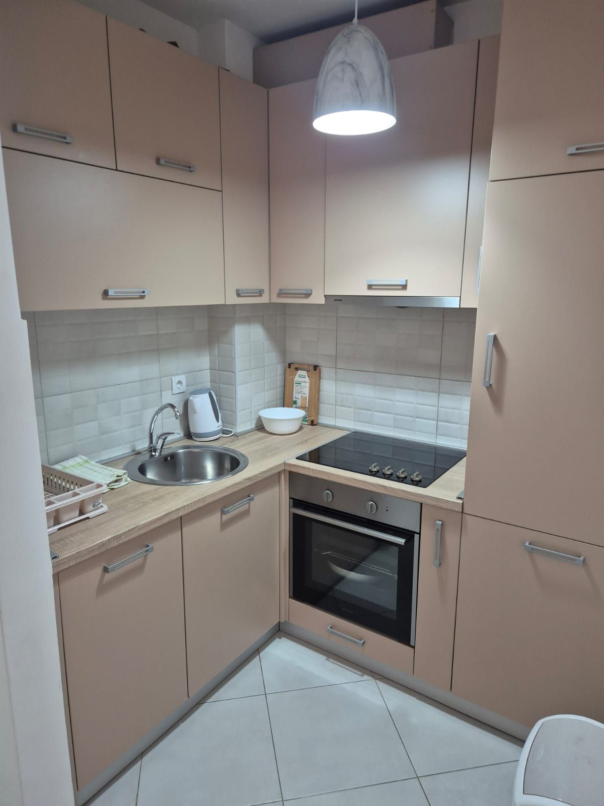 Prodaja jednosobnog, potpuno opremljenog stana 42 m² – Bečići - Amfora Real Estate