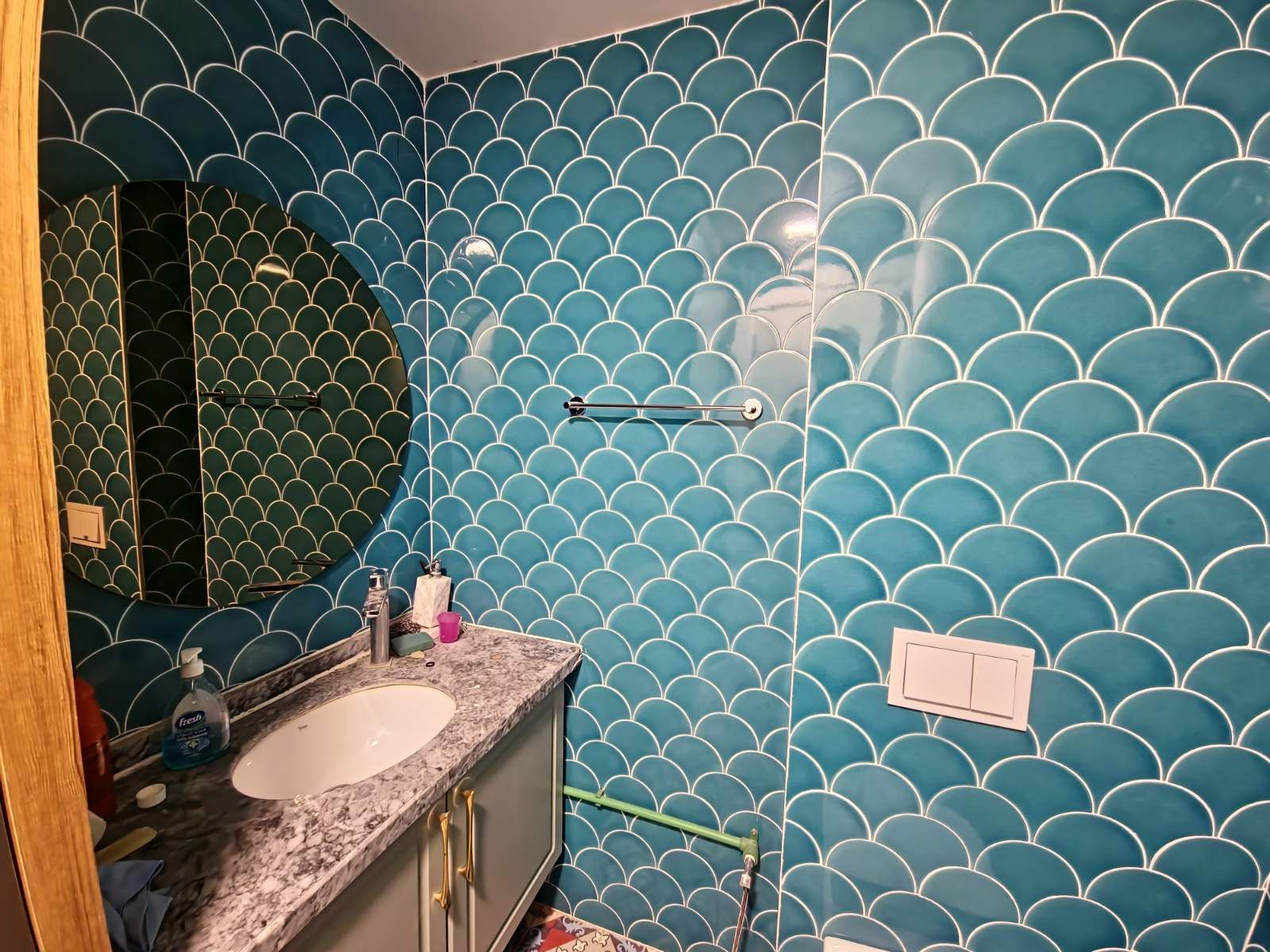 Izdavanje luksuznog poslovnog prostora 140 m² sa parkingom – Centar Budve, Bulevar - Amfora Real Estate