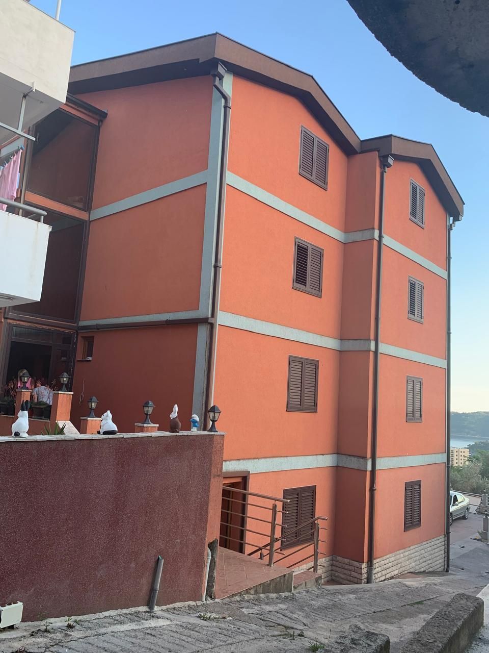 Izdavanje dvosobnog stana 73 m² sa panoramskim pogledom na more – Ivanovići, Bečići (DUGOROCNO IZDAVANJE) - Amfora Real Estate