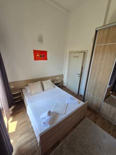 Izdavanje jednosobnog stana 45m² sa pogledom na more – Gospostina, Budva (dugoročno) - Amfora Real Estate