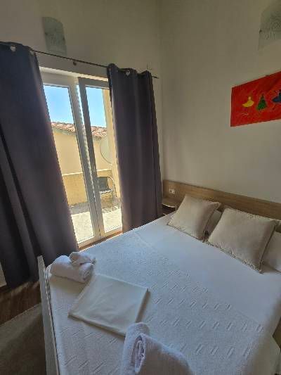 Izdavanje jednosobnog stana 45m² sa pogledom na more – Gospostina, Budva (dugoročno) - Amfora Real Estate