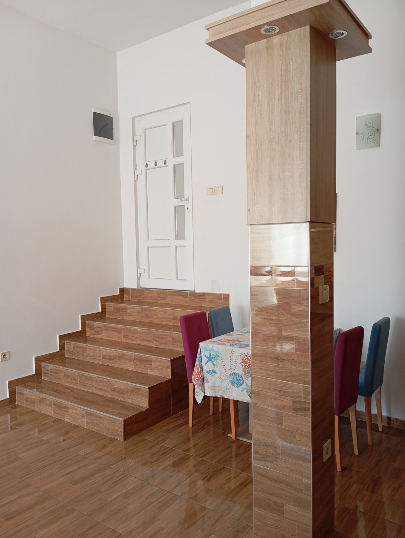 Izdavanje jednosobnog stana 45m² sa pogledom na more – Gospostina, Budva (dugoročno) - Amfora Real Estate