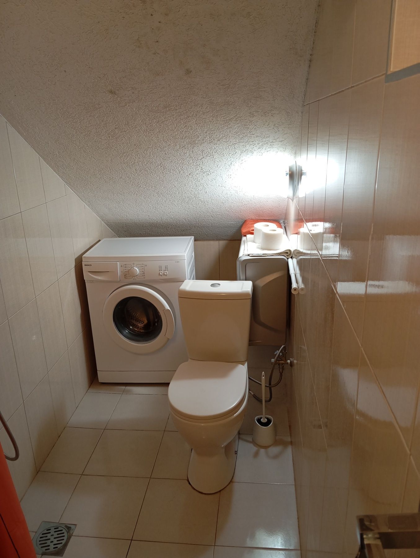 Izdavanje jednosobnog stana 45m² sa pogledom na more – Gospostina, Budva (dugoročno) - Amfora Real Estate