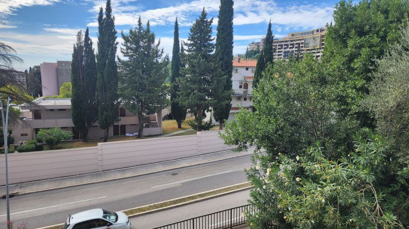 Prodaja modernog studio apartmana 21m², 150 m od plaže – Bečići - Amfora Real Estate