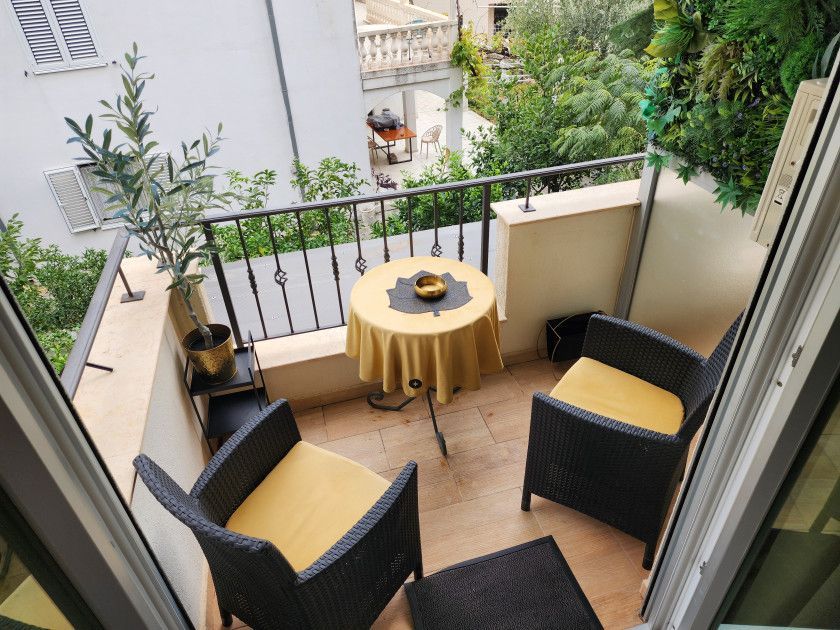 Prodaja modernog studio apartmana 21m², 150 m od plaže – Bečići - Amfora Real Estate