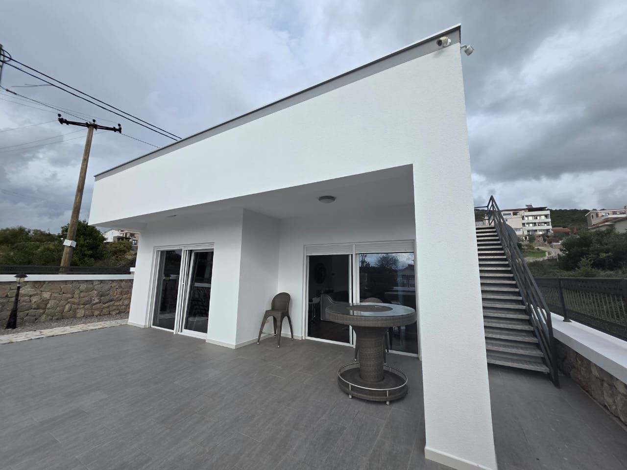 Prodaja kuće 100 m² sa bazenom,garažom, krovnom terasom i pogledom na more – Krimovica, Kotor - Amfora Real Estate