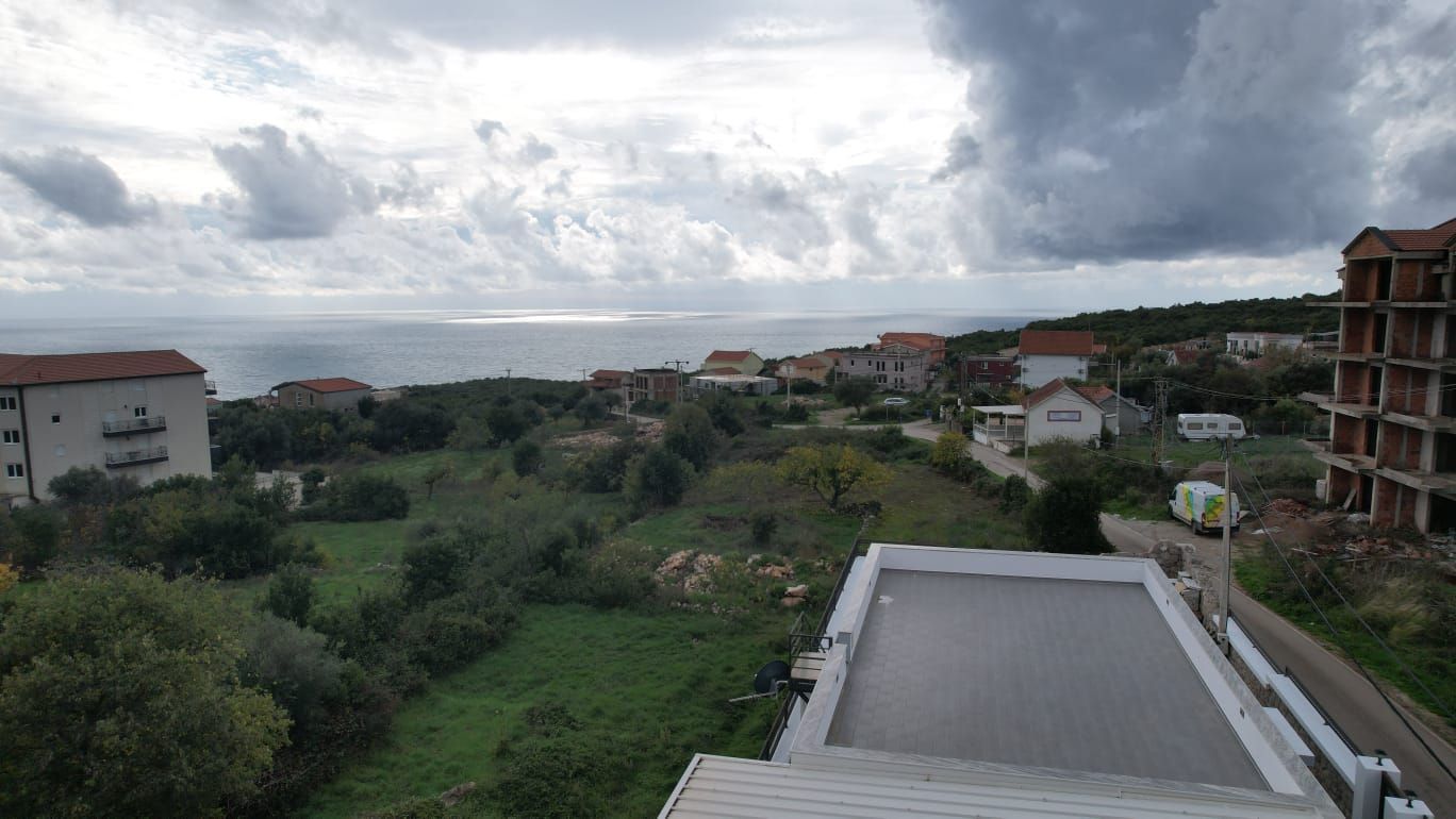 Prodaja kuće 100 m² sa bazenom,garažom, krovnom terasom i pogledom na more – Krimovica, Kotor - Amfora Real Estate