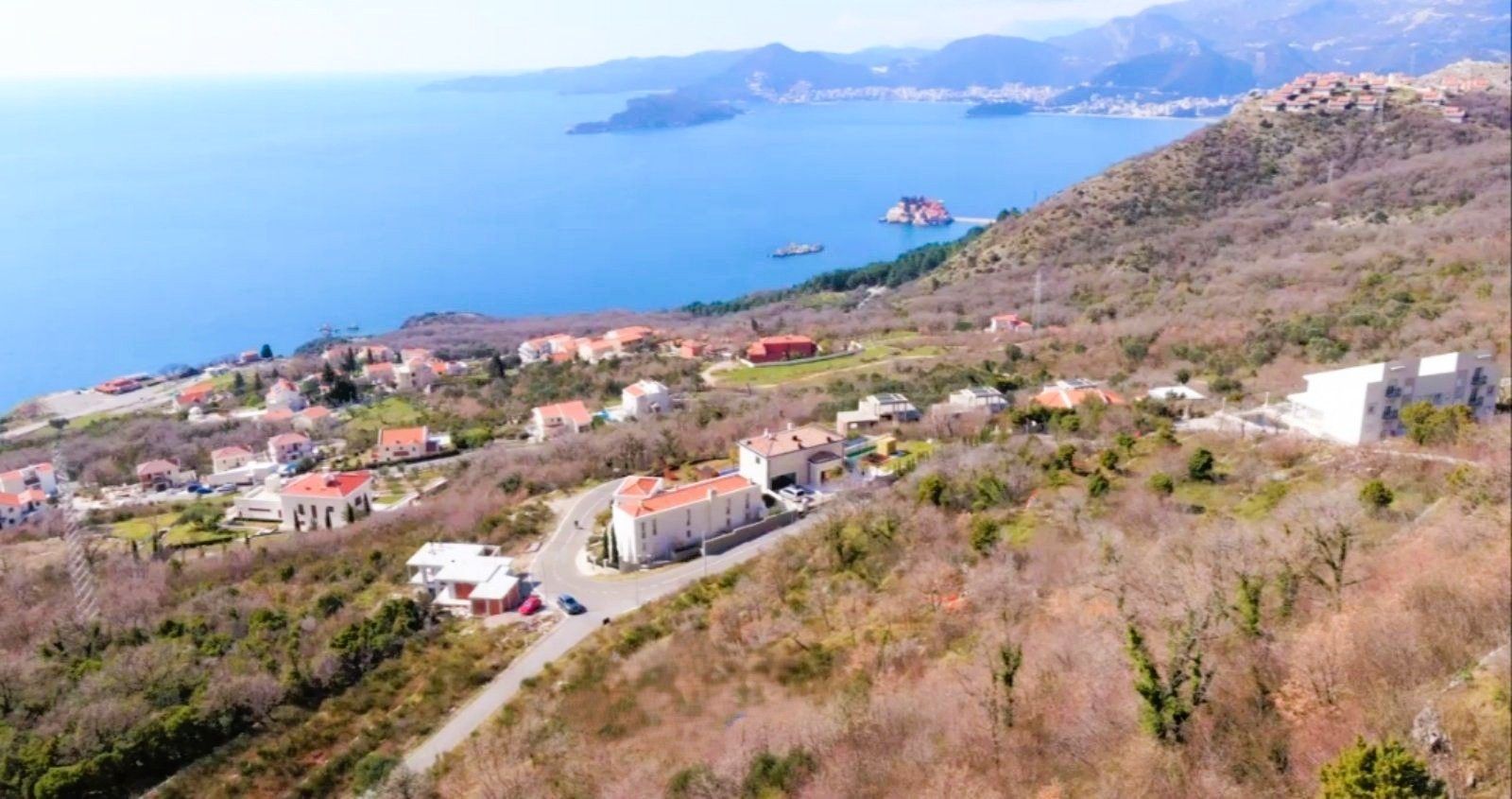 Prodaja urbanizovanog zemljišta 1.388 m² za luksuzne vile sa pogledom na more – Tudorovići, Budva - Amfora Real Estate