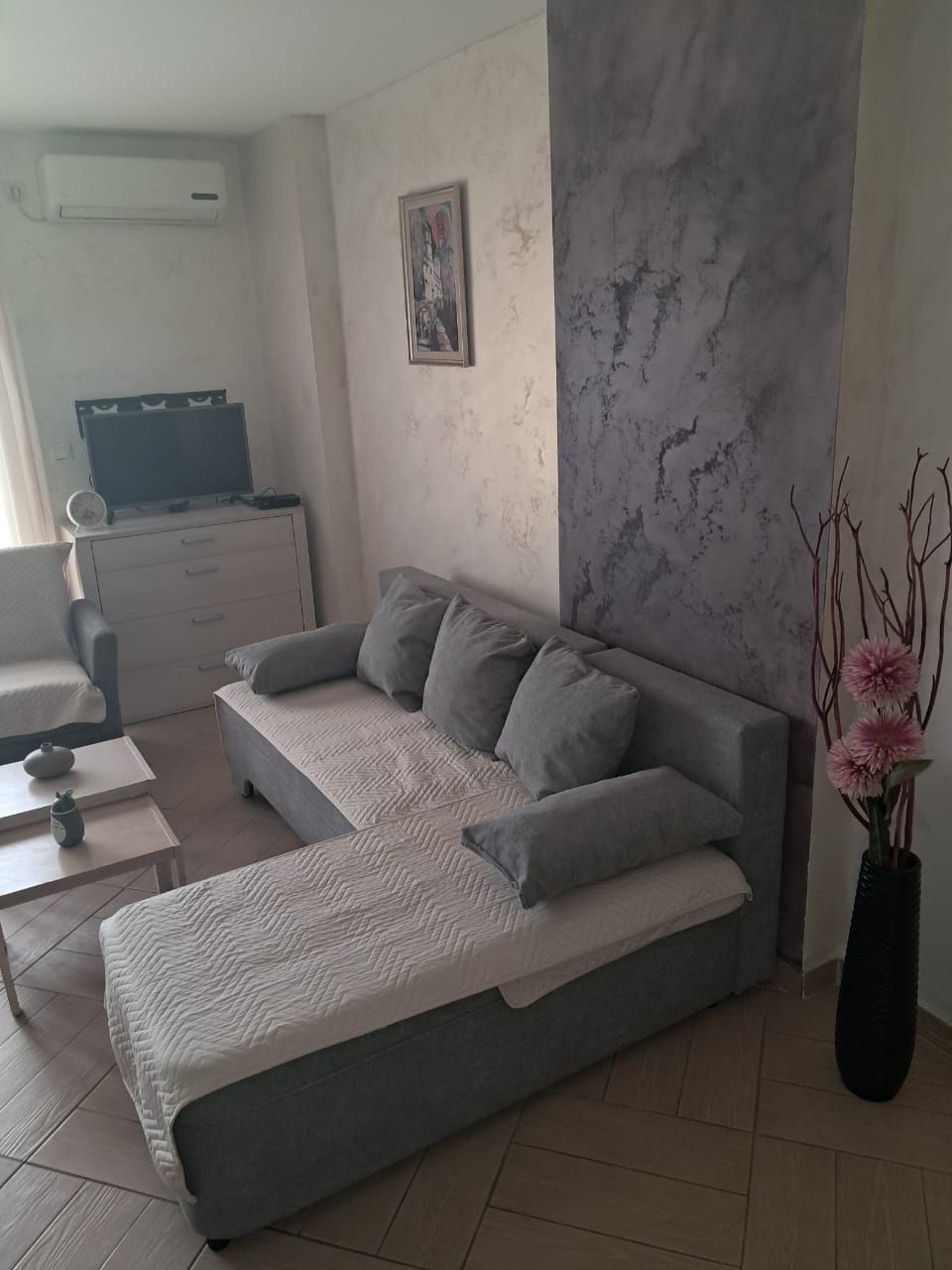 Izdavanje jednosobnog stana 40 m² sa parkingom – Budva - Amfora Real Estate