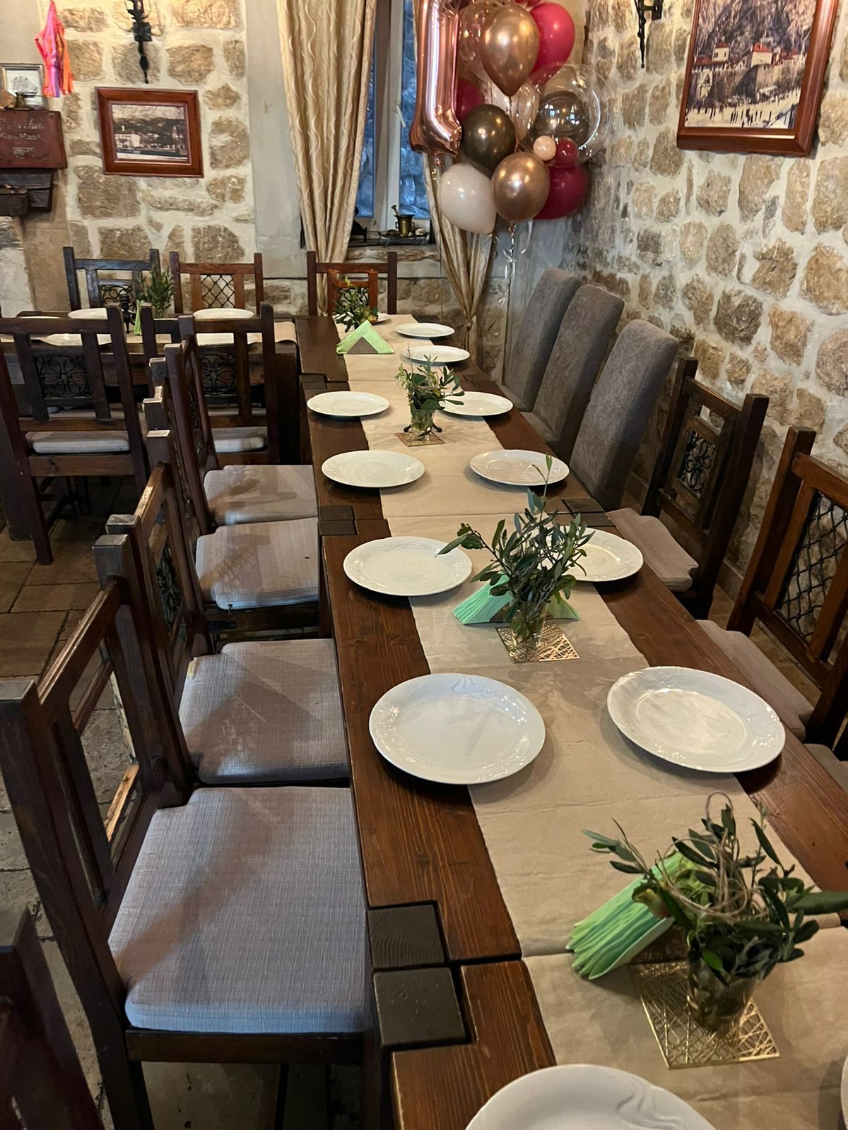 Prodaja poslovnog prostora 100 m² sa dvorištem – Centar Risna - Amfora Real Estate