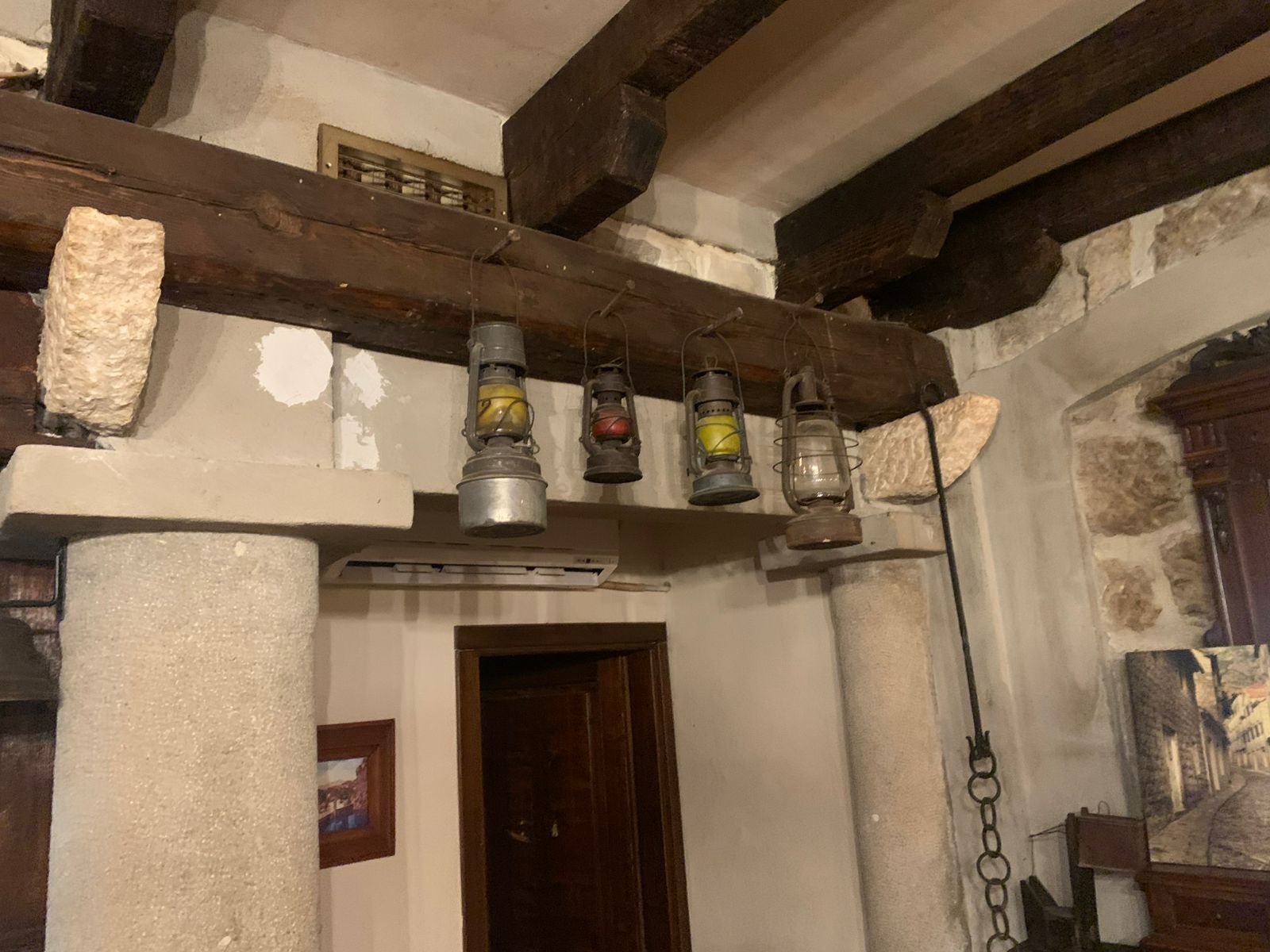 Prodaja poslovnog prostora 100 m² sa dvorištem – Centar Risna - Amfora Real Estate