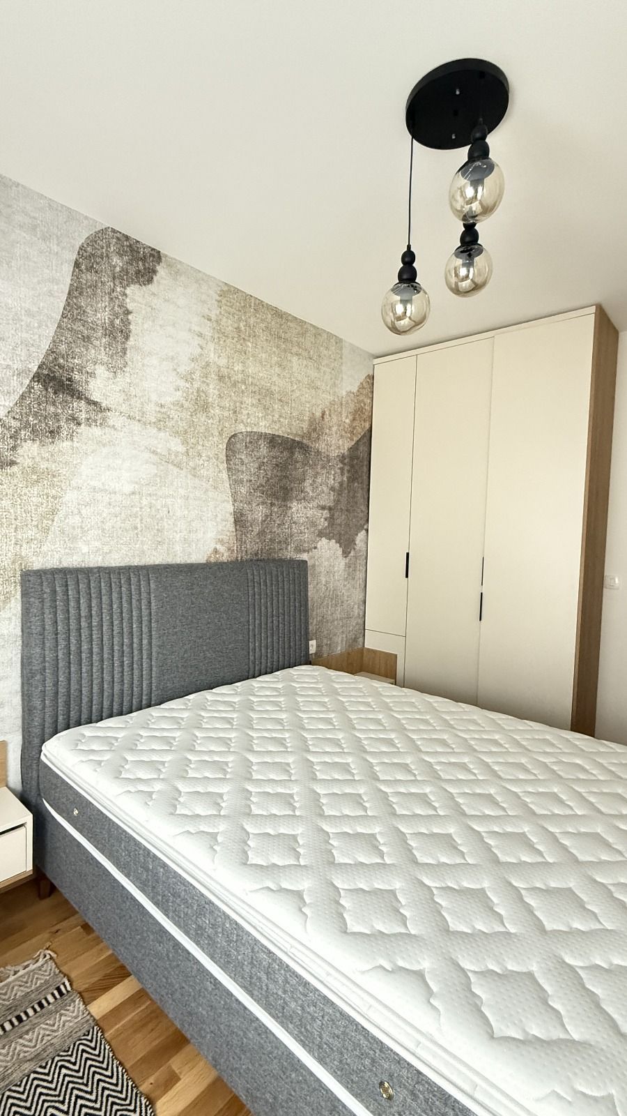 Prodaja novog, moderno opremljenog jednosobnog apartmana 43m² sa garaznim mestom– Bečići, Budva - Amfora Real Estate