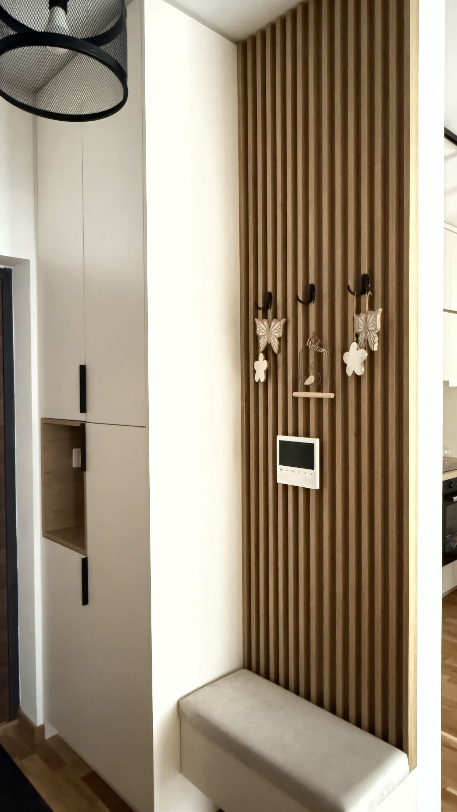 Prodaja novog, moderno opremljenog jednosobnog apartmana 43m² sa garaznim mestom– Bečići, Budva - Amfora Real Estate