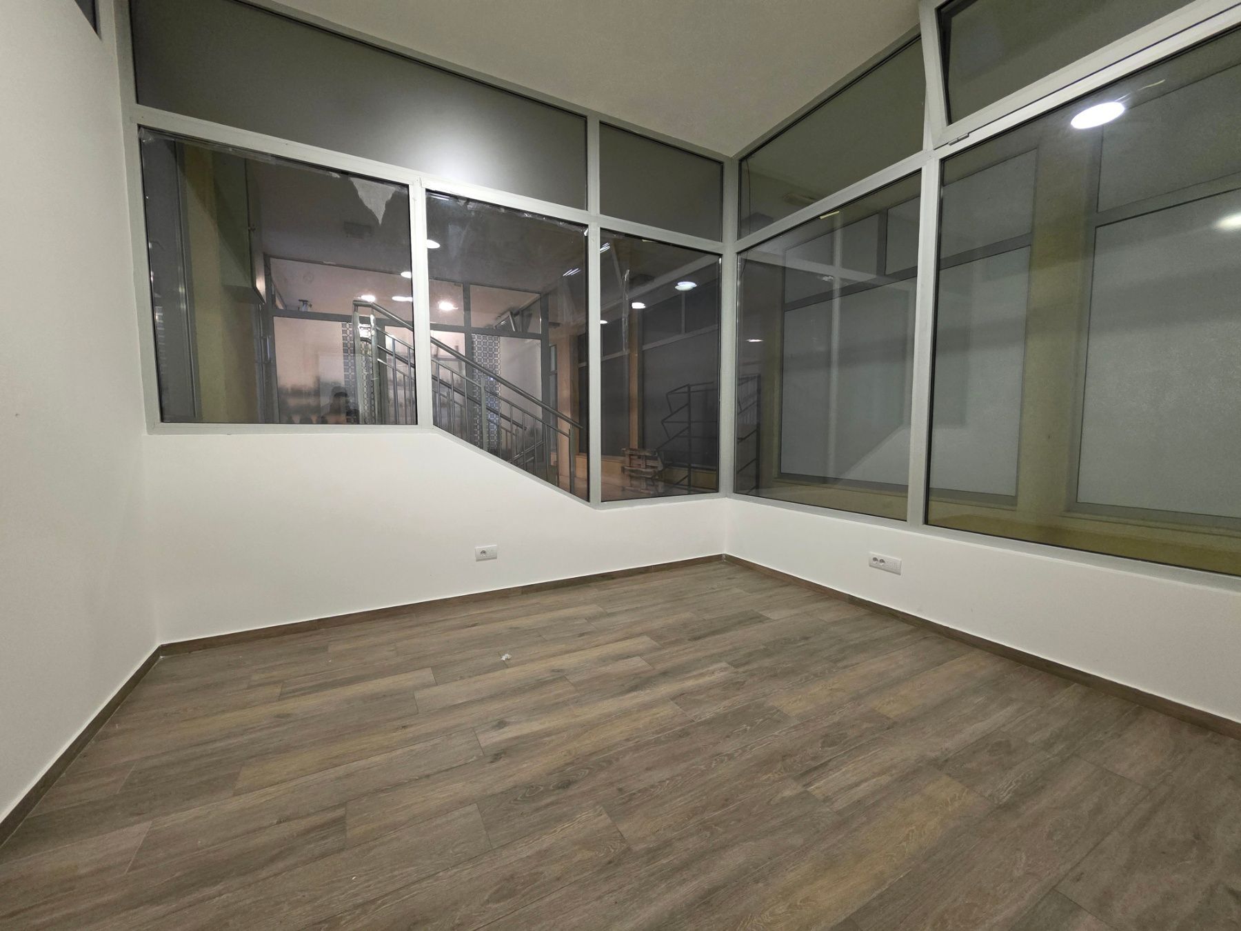 Poslovni prostor 31 m² u prizemlju sa odličnom lokacijom – Rozino, Budva - Amfora Real Estate