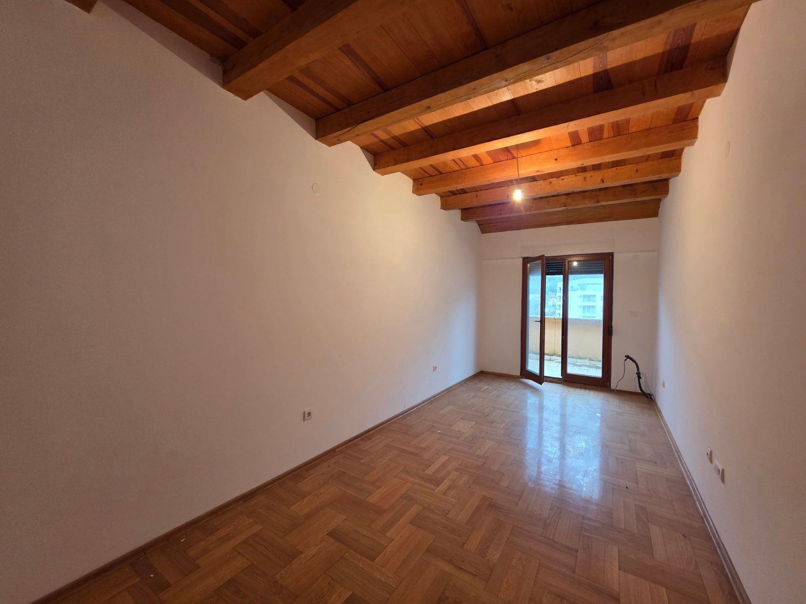 Prodaja novog trosobnog apartmana 94m² – Rozino, Budva - Amfora Real Estate