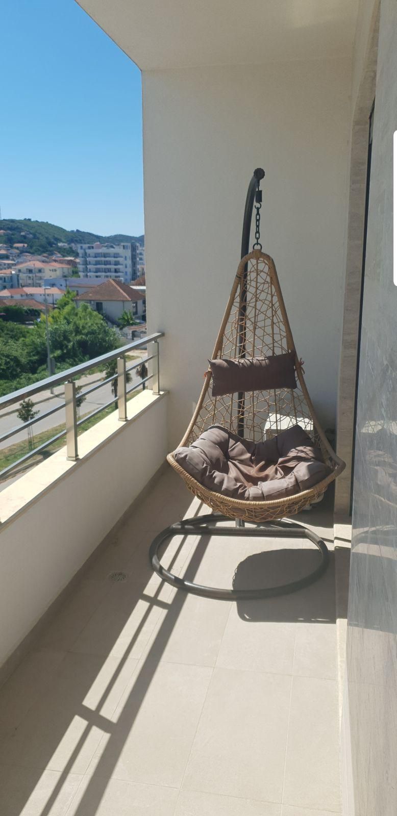 Prodaja opremljenog jednosobnog stana 55m² – Bulevar Teuta, Ulcinj - Amfora Real Estate