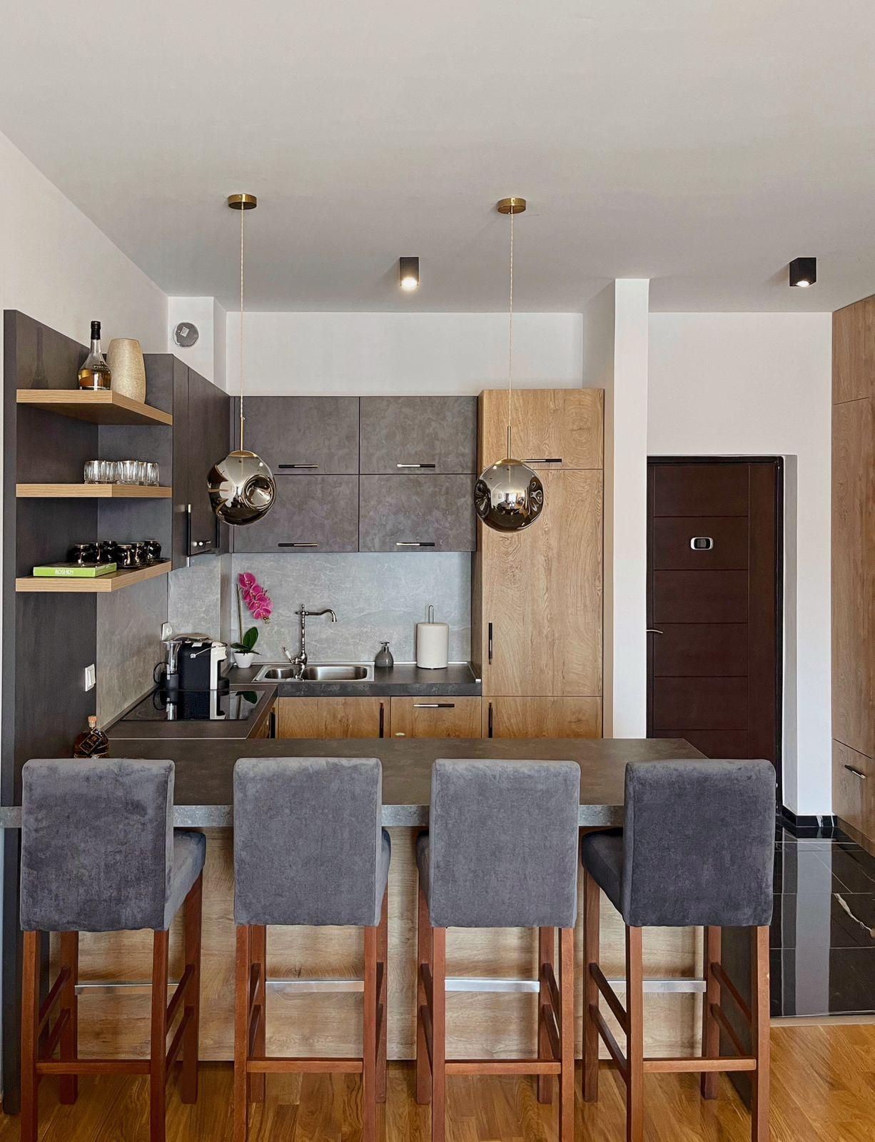 Prodaja opremljenog jednosobnog stana 55m² – Bulevar Teuta, Ulcinj - Amfora Real Estate