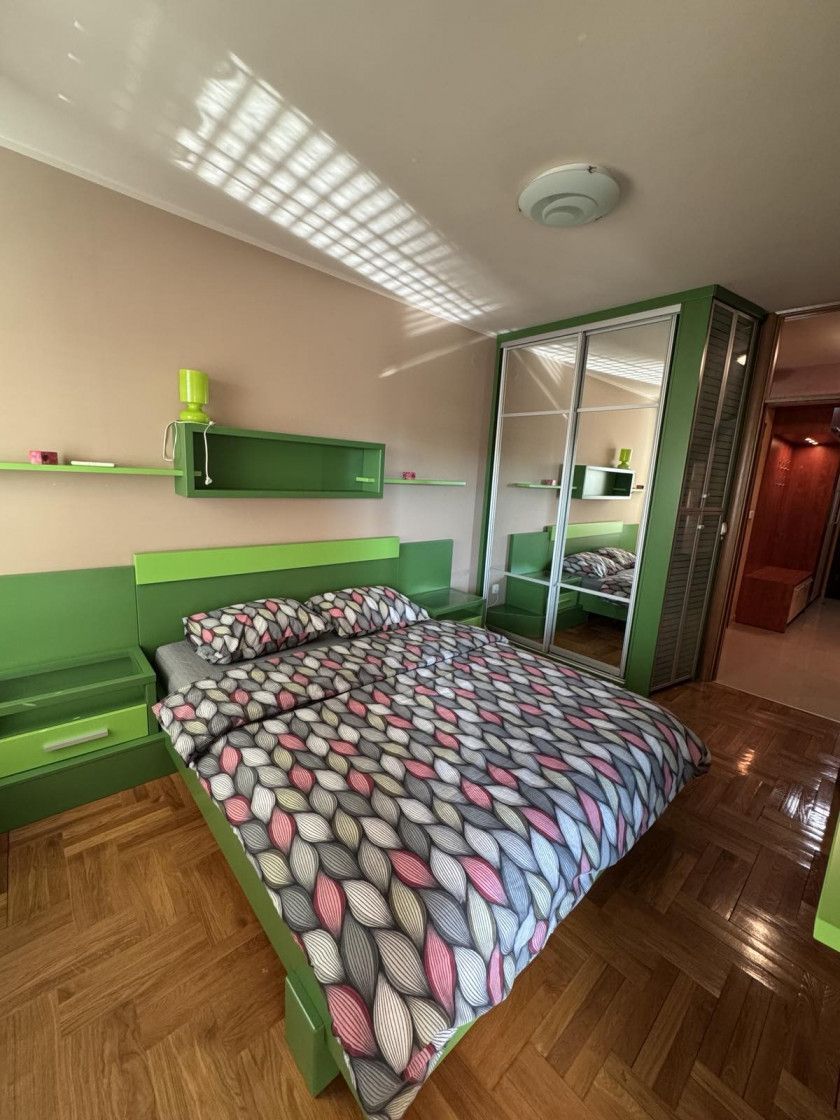 Jednosoban stan 52m2, Babilonija-Budva sa garaznim mestom( Na duzi period) - Amfora Real Estate